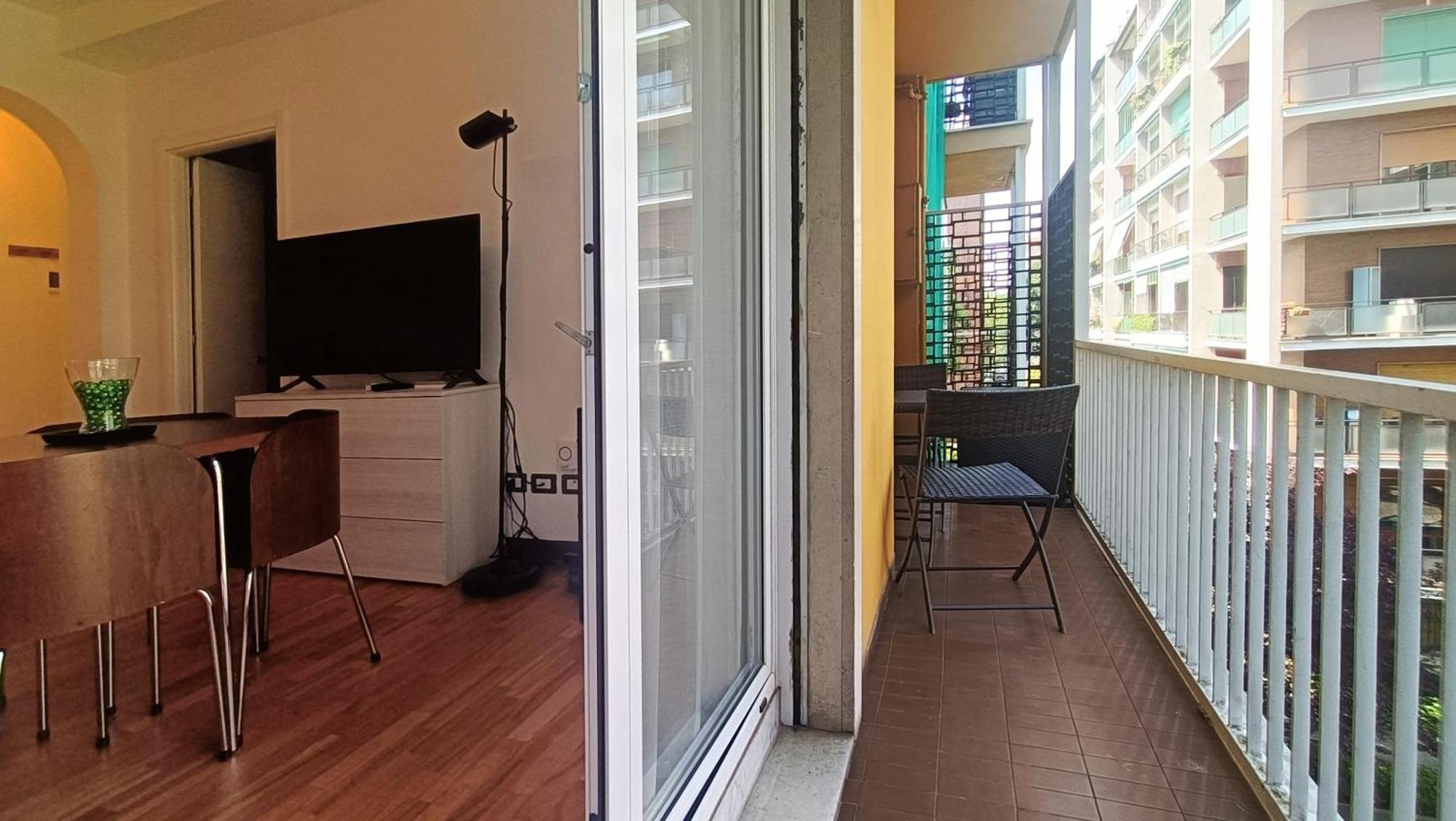 Sahi - Via Dei Ciclamini Mm1 Primaticcio, Stadio San Siro, Ospedale San Carlo Milan Extérieur photo
